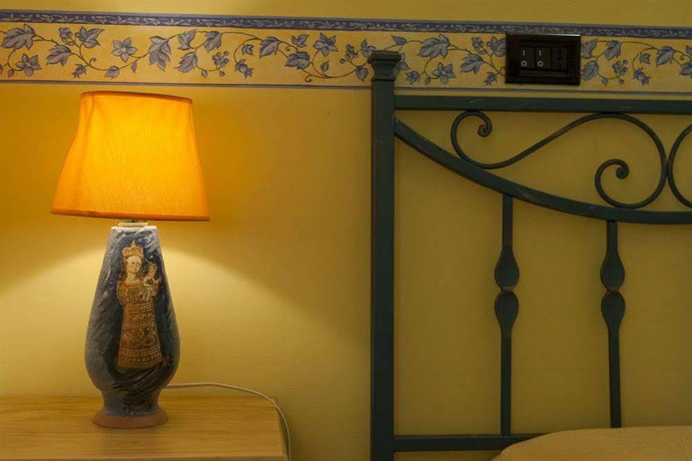 B&B Giuseppe Verdi CTA Exteriör bild